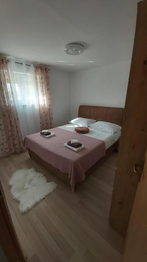 Luka Daire Galovac  Dış mekan fotoğraf